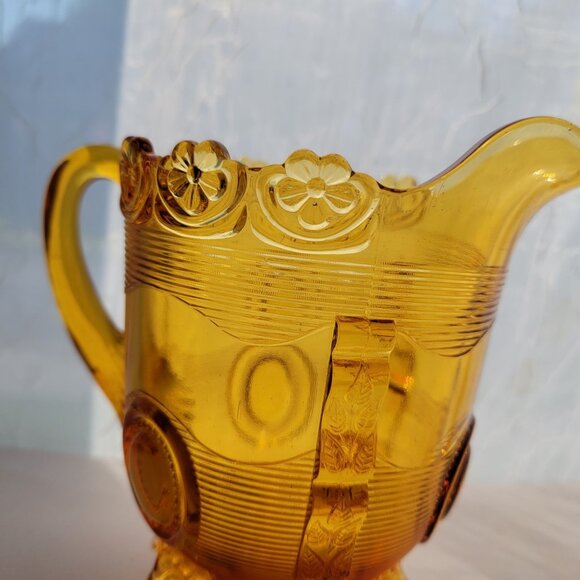 Antique Indiana Amber Dewey Depression Glass Pitcher With Floral & Geometric Des - Picture 5 of 10